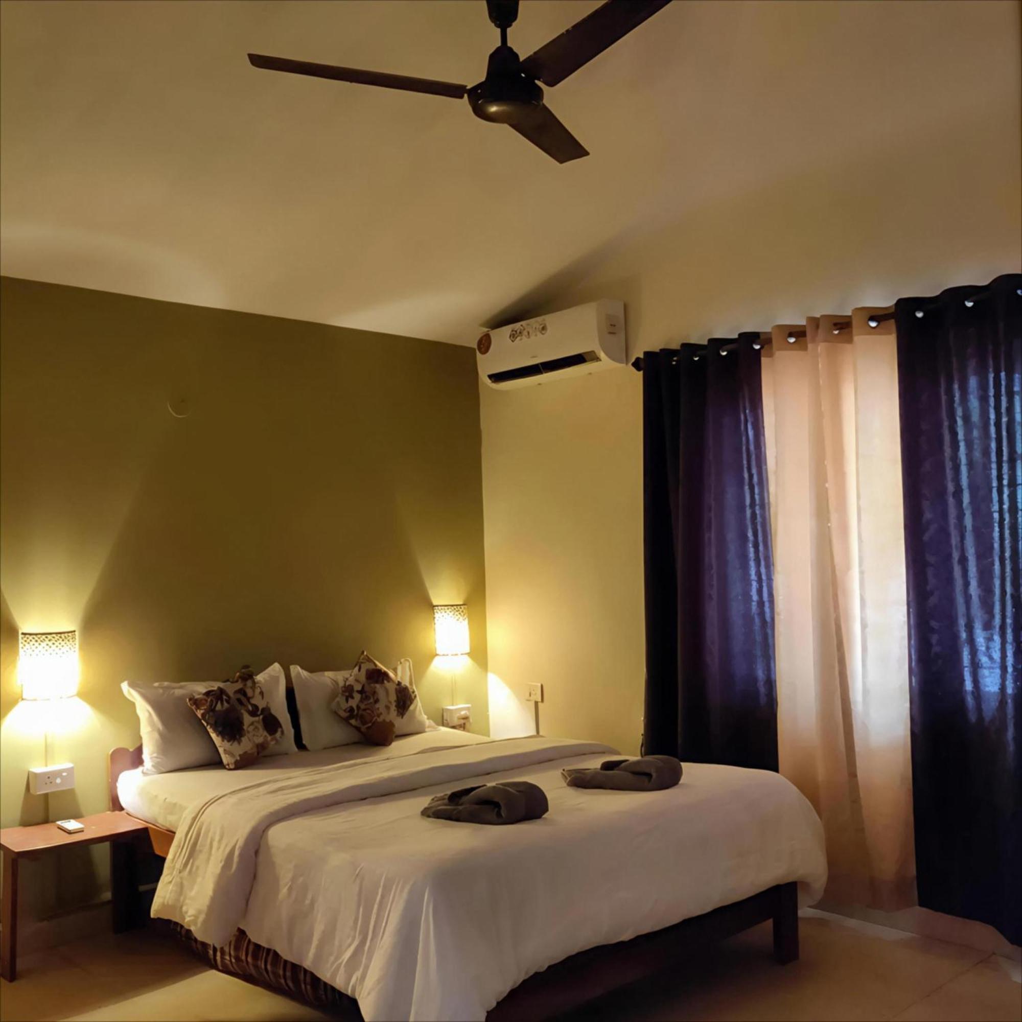 Ocean Walk Apartments 2Bhk Calangute Extérieur photo